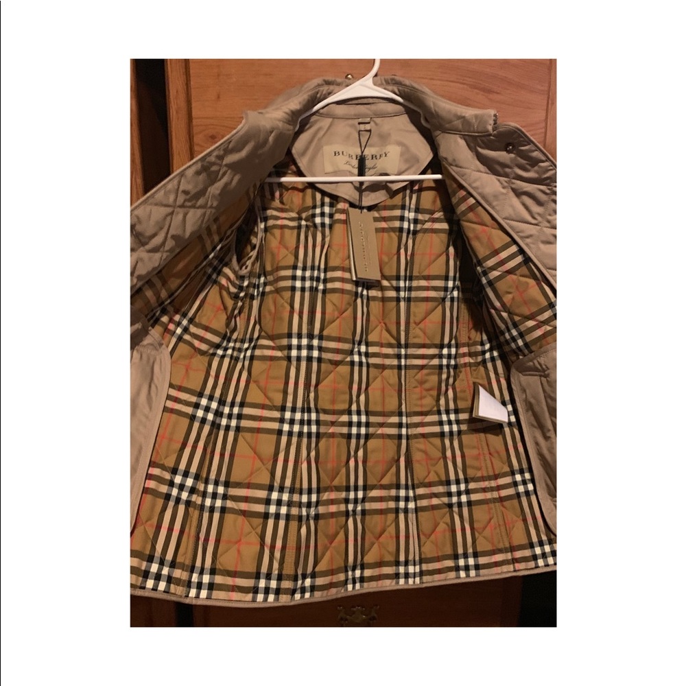 Burberry jacket - Picture 3 of 7
